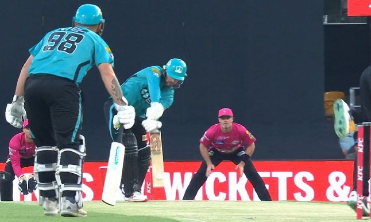 BBL 12: Sydney Sixers Opt To Field First Against Brisbane Heat In 13-Overs Per Side Game | Playing XI