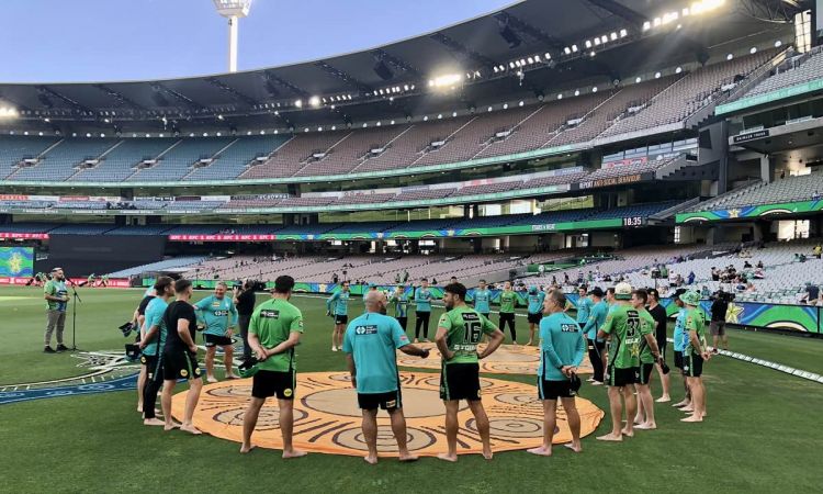 BBL12: Brisbane Heat Opt To Bowl First Against Melbourne Stars | Playing 11