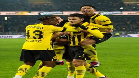 Bundesliga: Dortmund overpower Augsburg