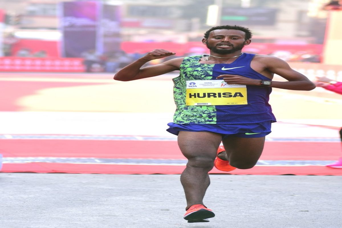 Derara Hurisa to defend crown at 2023 Tata Mumbai Marathon