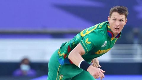 South Africa all-rounder Dwaine Pretorius announces retirement from international cricket