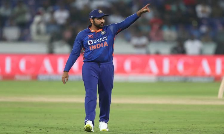 IND vs NZ: Team India Penalized For Maintaining Slow Over Rate In 1st ODI