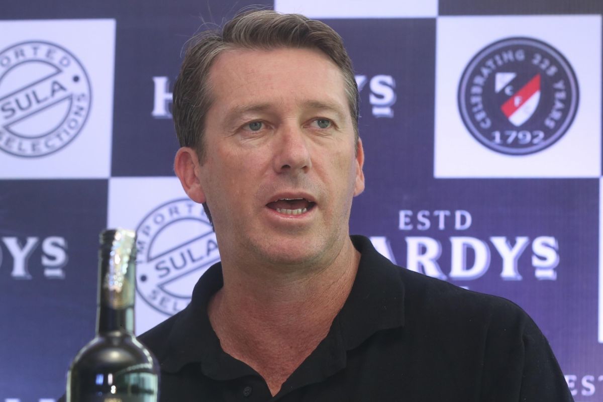 McGrath warns Australia that England will be tough to beat in Ashes this sumer