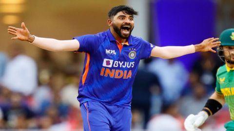 Lucknow : Indian bowler Mohammed Siraj appeals for a wicket during the first ODI cricket match betwe