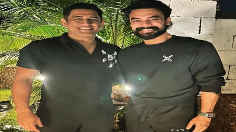 'Great role model': Tovino Thomas has his fanboy moment with M.S. Dhoni