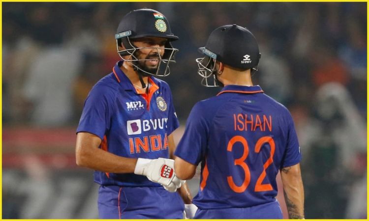 Cricket Image for IND vs NZ T20I: भारतीय टीम को लगा बड़ा झटका, टी20 सीरीज से बाहर हुआ ये स्टार बल्ले