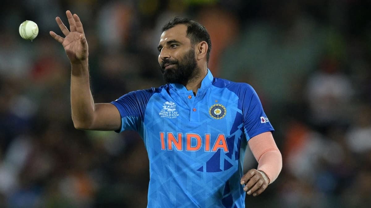 Mohammed shami need 4 wickets to complete 400 International wicket