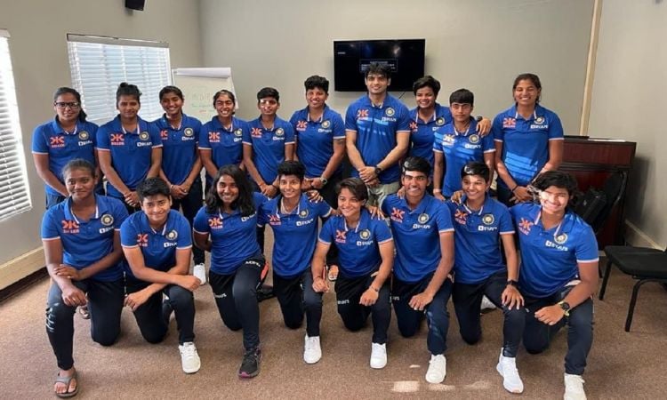 Neeraj Chopra interacts with India Women U-19 team ahead of World Cup final vs England