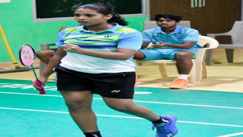 Malaysia Open: Treesa-Gayatri duo advances; Srikanth, Saina bow out early (Ld)