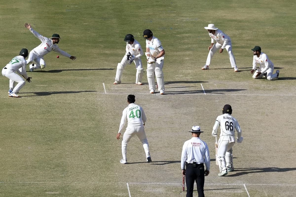 PAK vs NZ, 2nd Test: New Zealand make inroads before stumps! PAK vs NZ, 2nd Test: New Zealand make inroads before stumps!
