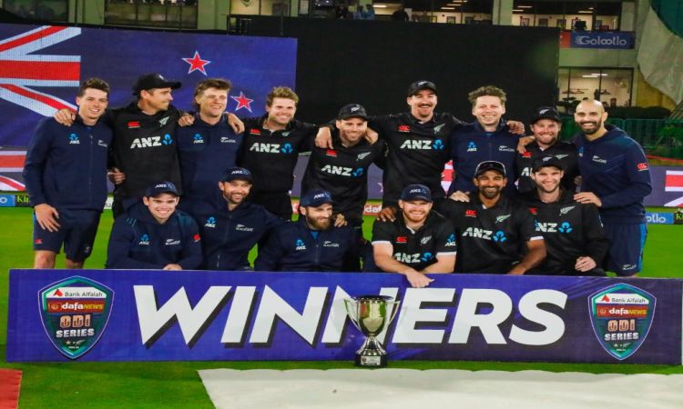 PAK vs NZ, 3rd ODI: A brilliant half-century from Glenn Phillips gives New Zealand a series victory 