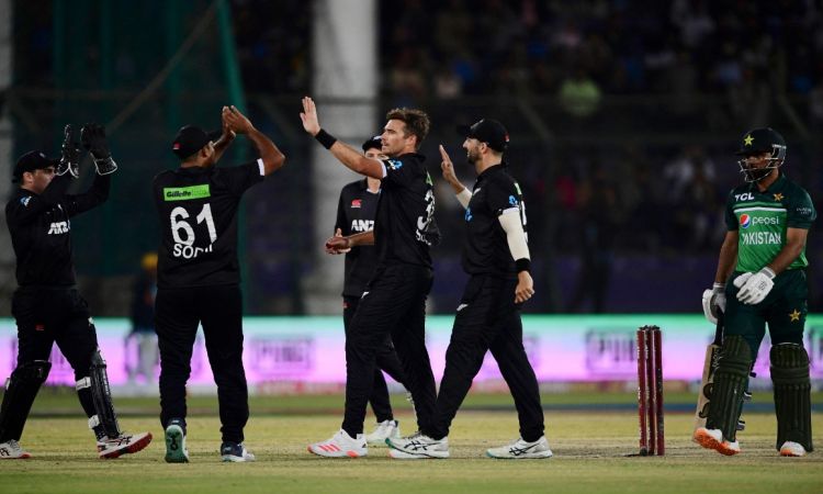 PAK vs NZ, 2nd ODI - New Zealand win comfortably, and they level the three-match series 1-1!