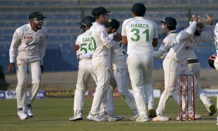 PAK vs NZ: Pakistan Bowlers Make A Comeback As New Zealand Score 309/6 At Stumps On Day 1