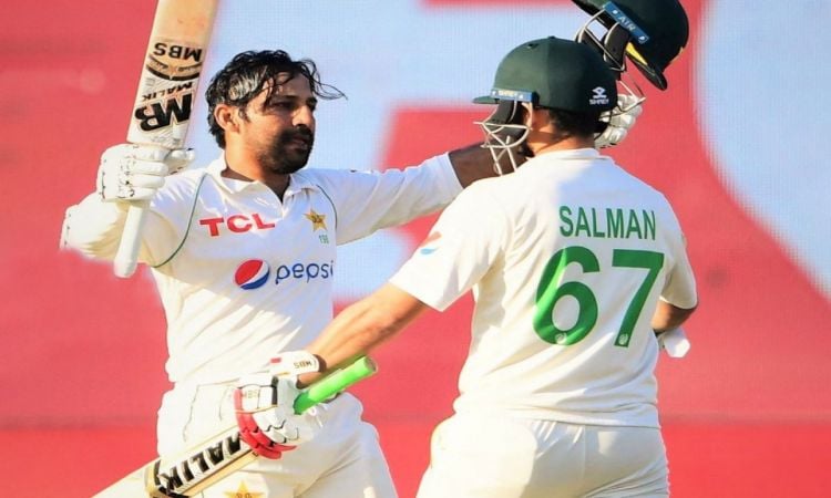 Sarfaraz guides Pakistan to draw against New Zealand in thrilling second Test
