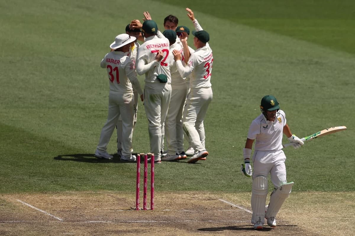 Cricket Image for Skipper Dean Elgar Out Cheaply Again As Australia Chase Series Sweep Against South