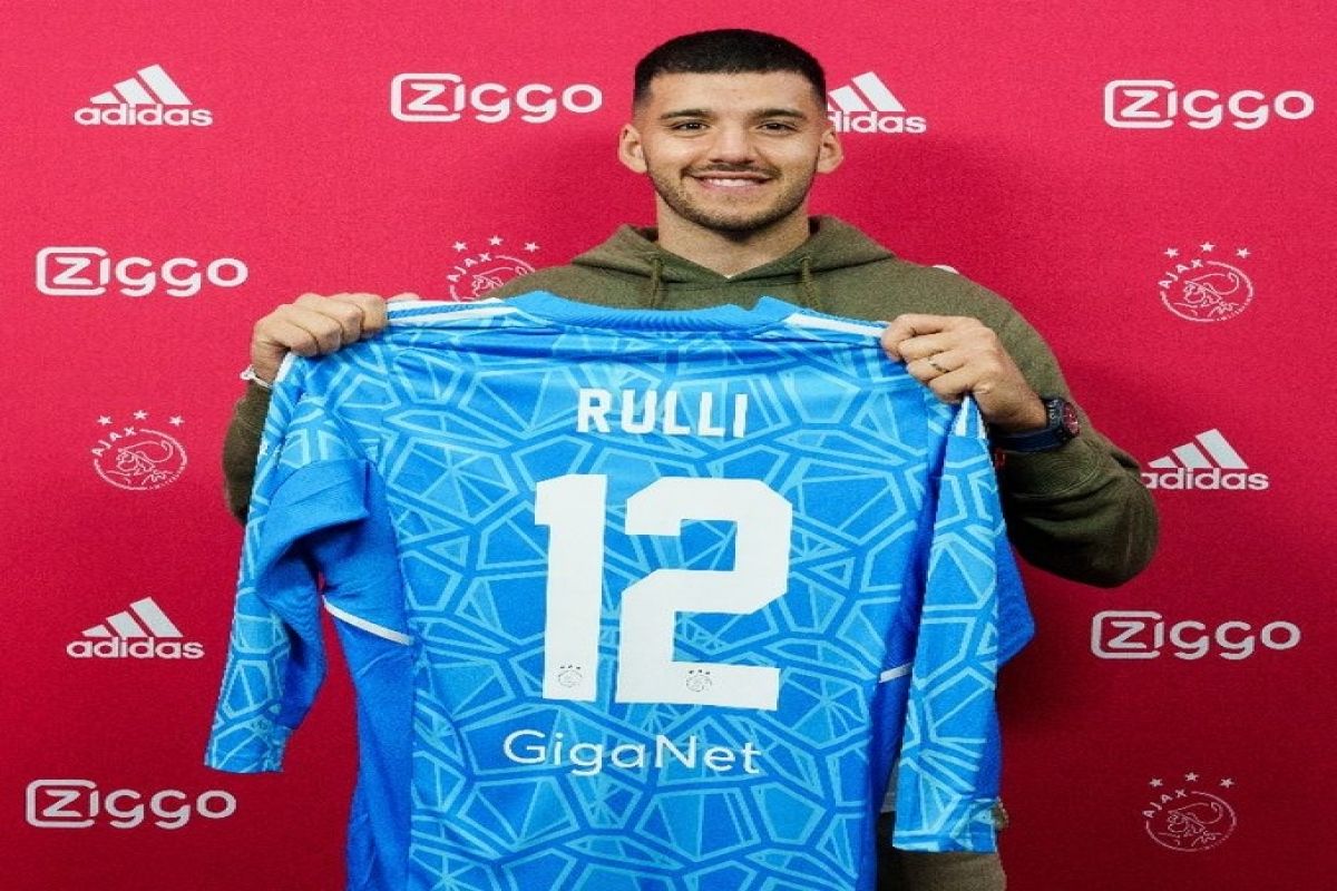 Transfer News: Ajax Sign Argentinian World Champion Geronimo Rulli On ...