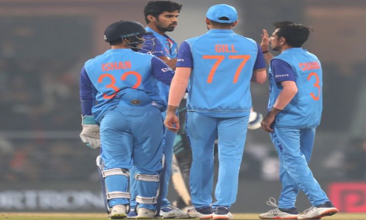 IND vs NZ, 2nd T20I: Indian bowlers restricted New Zealand batters by 99 runs!