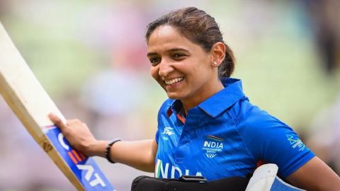 Women's T20I Rankings: Harmanpreet jumps three places to reach 11th, Deepti attains career-best posi