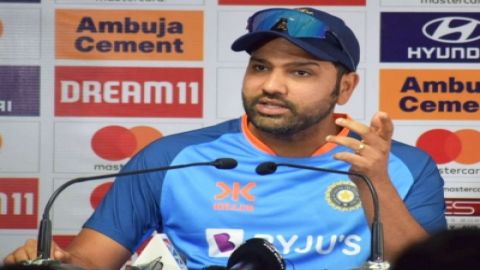 2nd Test, Day 3: Told those three guys to keep calm, no need to change fields often, reveals Rohit S