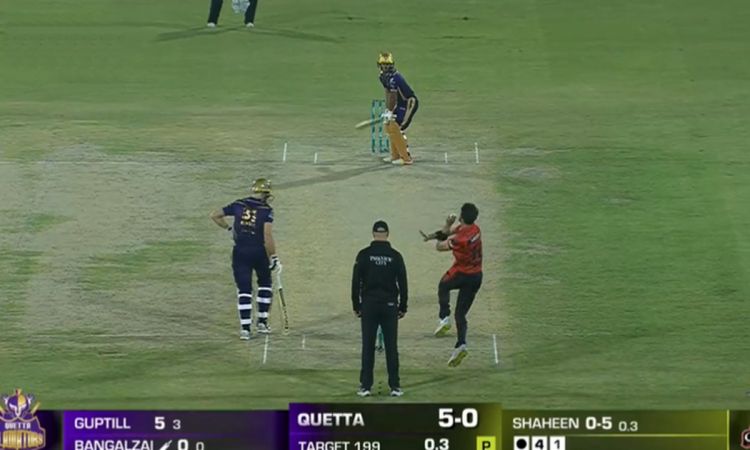 Cricket Image for Shaheen Shah Afridi Trademark First Over Wicket Watch Video