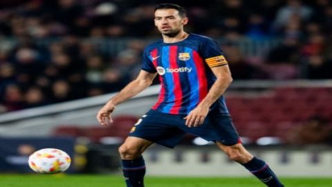 Ankle injury to sideline Barca midfielder Busquets for around three weeks