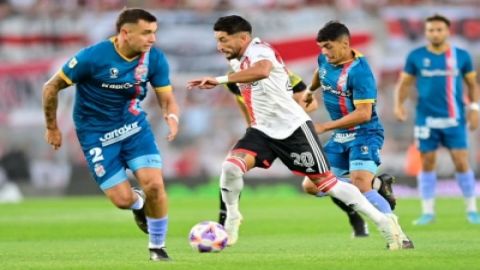 Arsenal shock River Plate in Argentine top flight