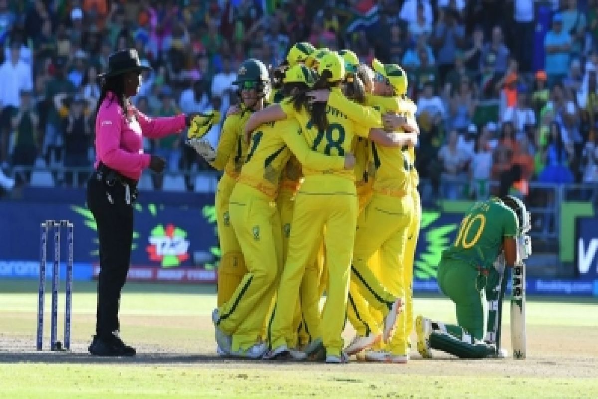 Australia win record-extending sixth Women's T20 World Cup title, beat South Africa by 19 runs. (Pho