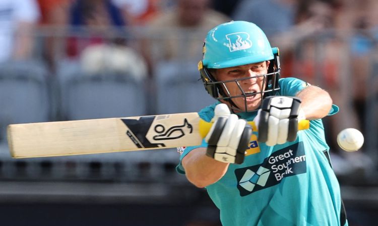 BBL 12 Final: Perth Scorchers are 176 runs away from defending their title in BBL 12!