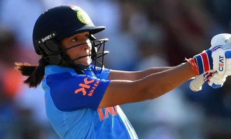 Harmanrpeet Kaur becomes the first ever Indian to score a fifty in Women's T20 World Cup knockouts
