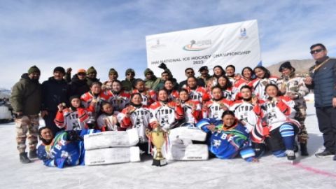 ITBP's snow girls won the National Ice Hockey Championship at 11 thousand feet