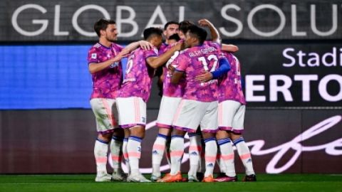 Juve continue winning streak, Roma edge past Verona