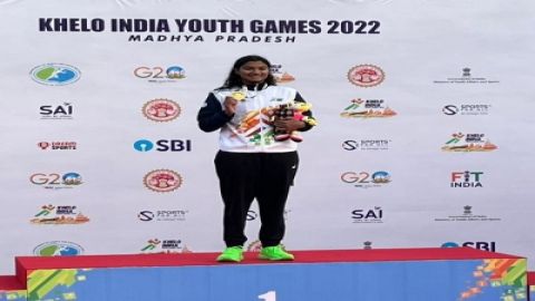 KIYG 2022: Maharashtra cross 100-medal mark as swimmer Apeksha creates new meet record