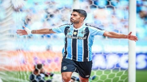 Luis Suarez extends scoring run for Brazil's Gremio.(Photo:Twitter/Luis Suarez)