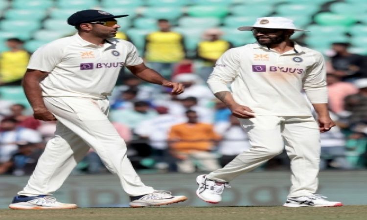 Nagpur : Ravindra Jadeja and Ravichandran Ashwin leave the field after the end of Australia's inning