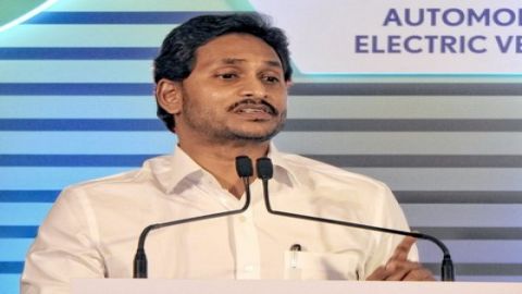 New Delhi: Andhra Pradesh Chief Minister Y.S. Jagan Mohan Reddy speaks during the Andhra Pradesh Glo