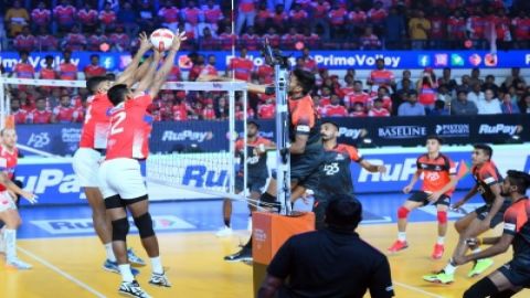 Prime Volleyball League: Calicut Heroes beat Hyderabad Black Hawks