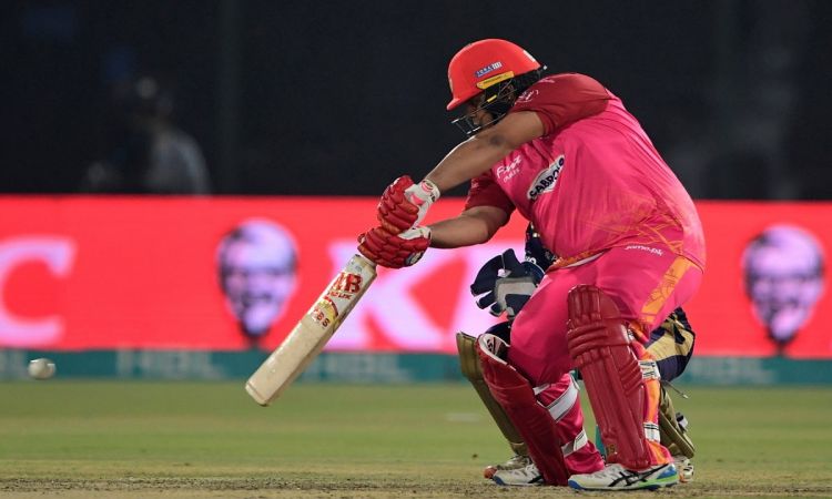 QUE vs ISL: Azam Khan Powers Islamabad United To 220/6 Against Quetta Gladiators In PSL 8