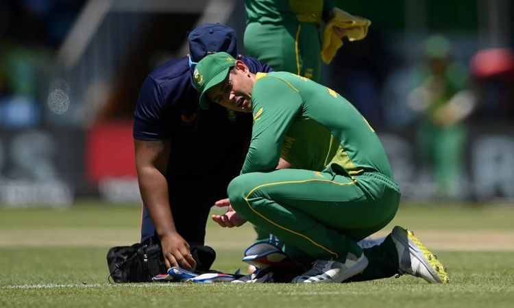 Quinton De Kock Misses Out While South Africa Opt To Bowl First Against England In SA vs ENG 3rd ODI | Playing 11