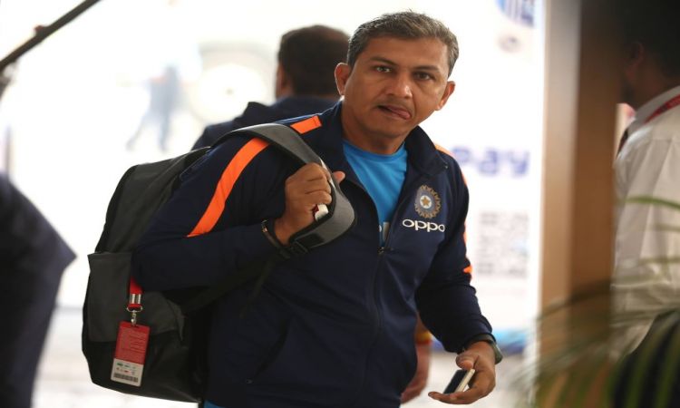  Sanjay Bangar Shares Key Tips To Help Virat Kohli Handle Nathan Lyon In Test Series Vs Aus!