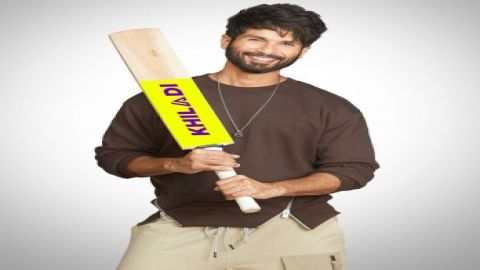 Shahid Kapoor brings A-game to the table with Khiladi campaign