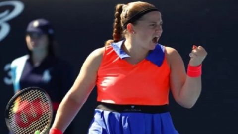 Tennis: Ostapenko edges Collins; Sania Mirza ousts in Abu Dhabi opener