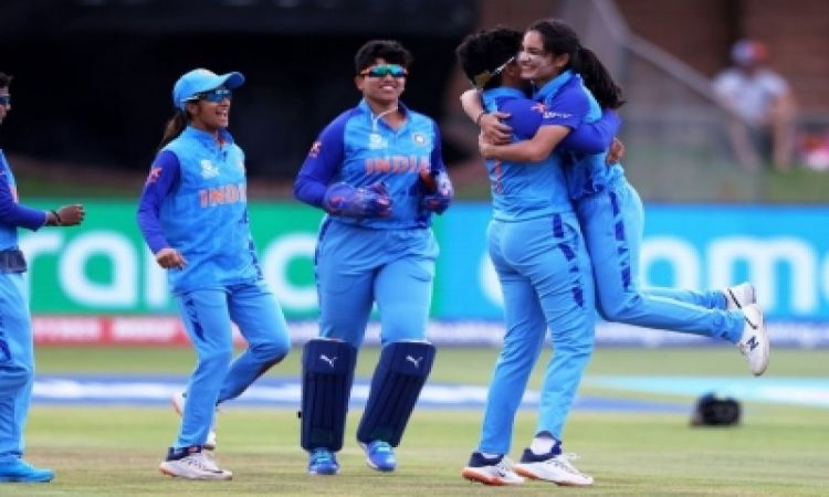 Women's T20 World Cup: India clinch semis spot by beating Ireland via DL method in rain-hit match