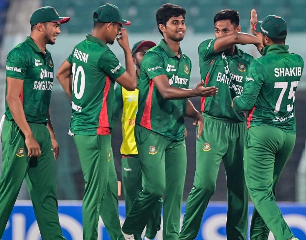 Taskin Ahmed bowled a brilliant spell to give Bangladesh a win in the first T20I!