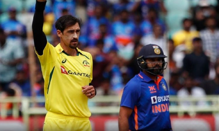 Mitchell Starc has taken 9 five wicket hauls in ODIs overall.