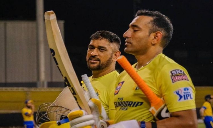 Dhoni is the most uncomplicated person in the world: Robin Uthappa
