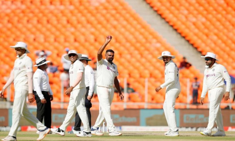 4th Test, Day 2: Ashwin Picks Six Wickets As India Bowl Out Australia For 480