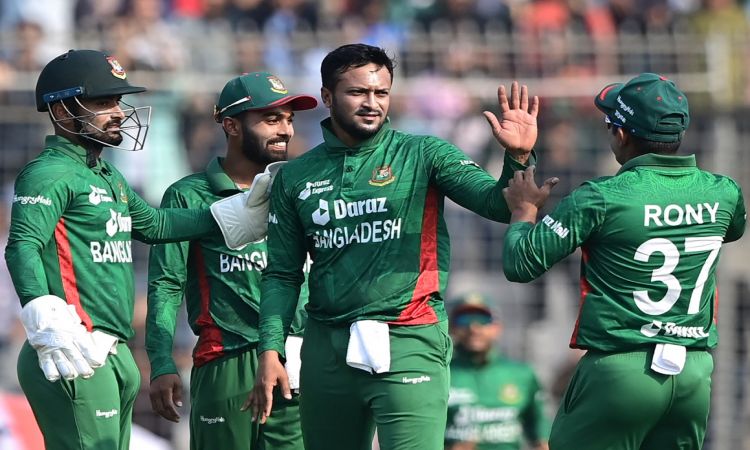 A vital knock from Najmul Hossain Shanto helps Bangladesh to a win against England!