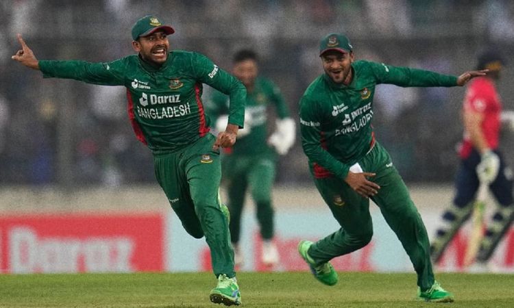 बांग्लादेश क्रिकेट टीम ने रचा इतिहास, वर्ल्ड चैंपियन इंग्लैंड को T20I सीरीज में 3-0 से किया क्लीन स्