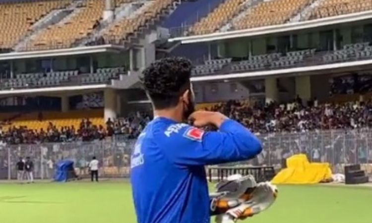 Cricket Image for VIDEO: चेपॉक में जडेजा ने दिलाई पुष्पा की याद, फैंस के लिए किया 'झुकेगा नहीं साला'