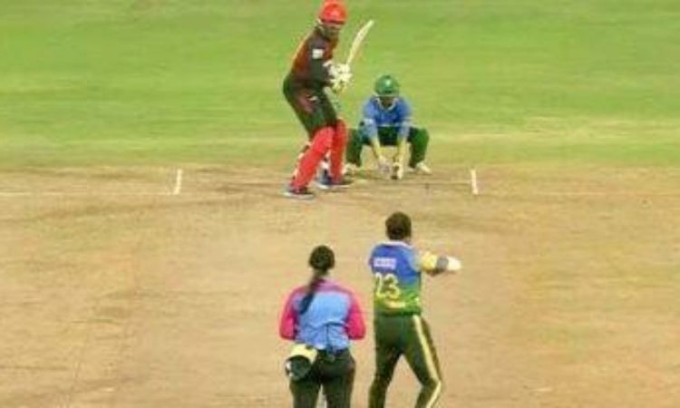 Cricket Image for VIDEO: क्रिस गेल ने निकाली दिलशान की हेकड़ी, 3 गेंदों पर मारे 3 लंबे-लंबे छक्के